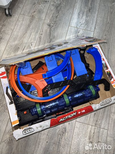 Игровой набор Hot wheels