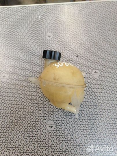 Бачок расширительный Peugeot 308 T7 EP6 1.6 120