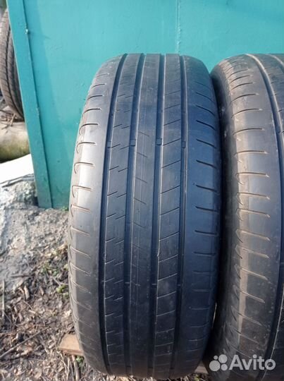 Bridgestone Alenza 001 225/60 R18 104W