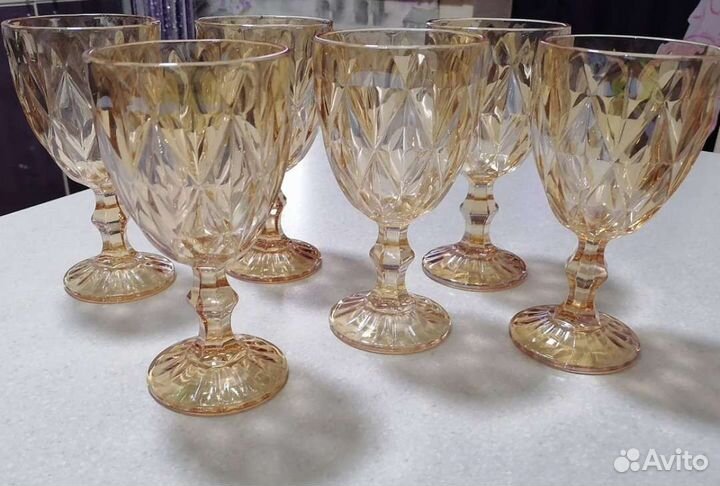 Набор бокалов