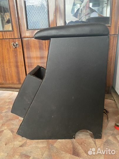 Подлокотник УАЗ хантер, 469