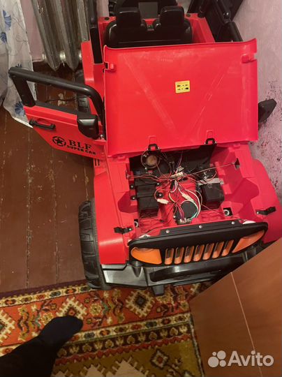 Детский электромобиль