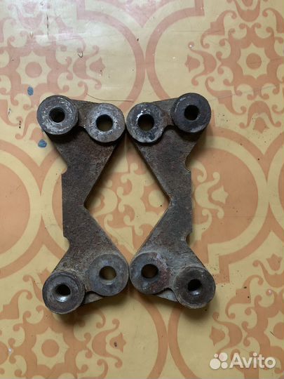 Проставки суппортов mitsubishi для Brembo