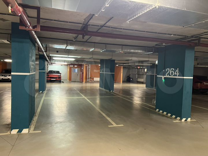 Машиноместо, 14 м²