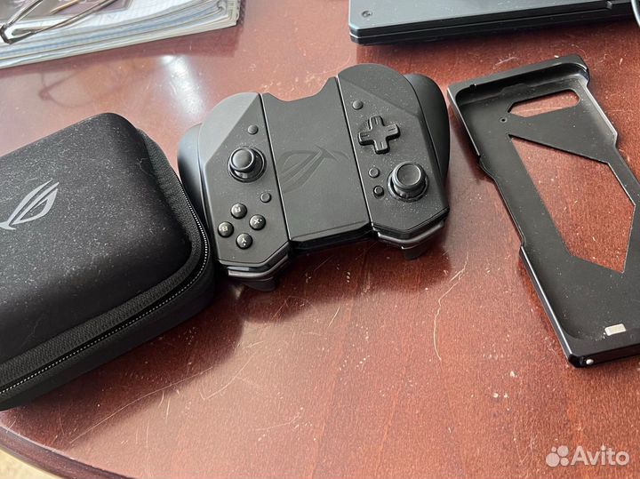 Asus ROG Kunai Gamepad 3