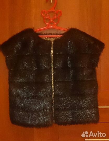 Новый меховой жилет