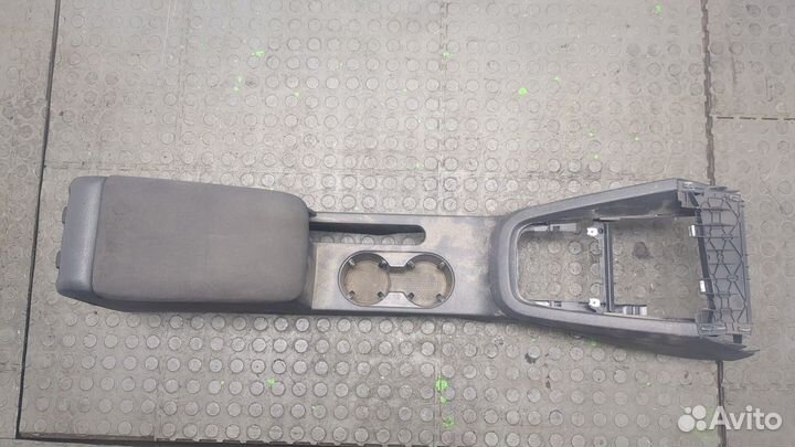 Консоль салона Volkswagen Jetta 6, 2016