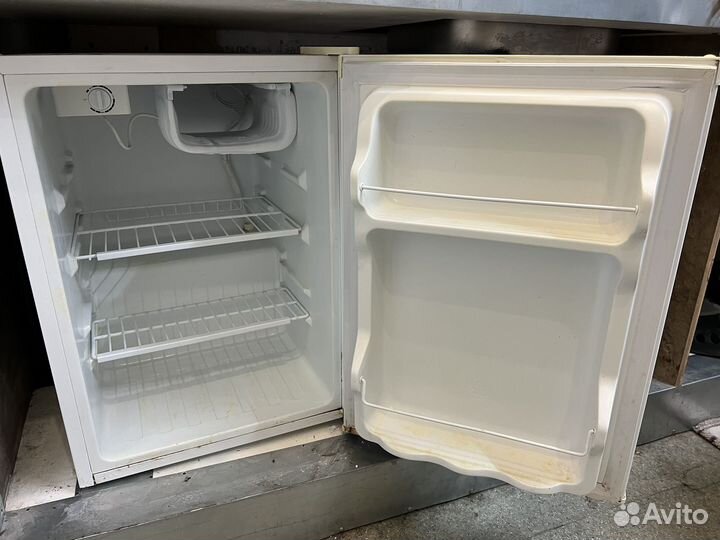 Холодильник shivaki 50 литров