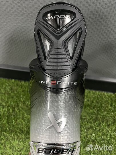 Коньки хоккейные Bauer vapor hyp2rlite