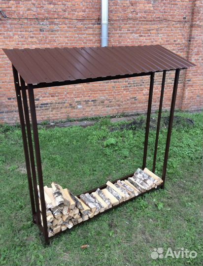 Дровница уличная