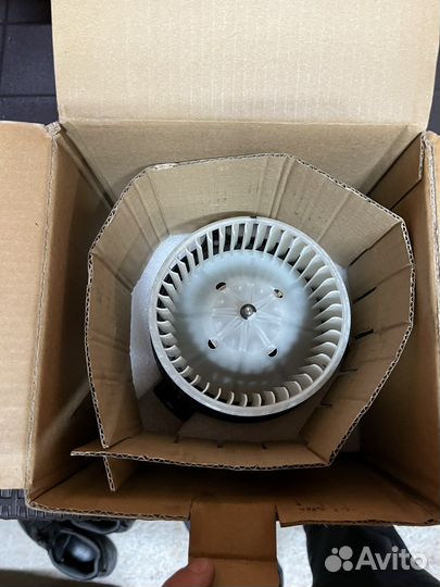 Мотор печки отопителя