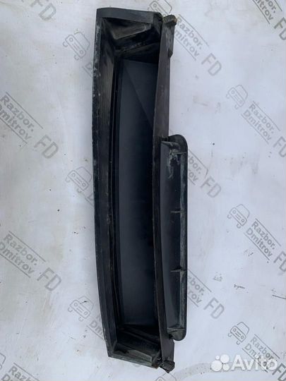 Корпус салонного фильтра правый Ford Mondeo 2 BFP