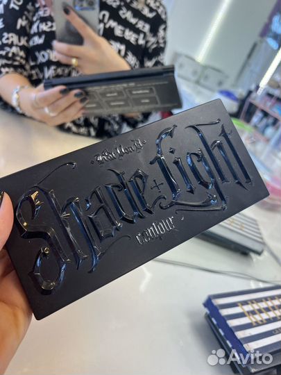 Палетка кремовый корректор Kat Von D