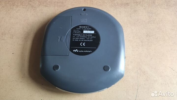 CD плеер Sony Walkman D-E351
