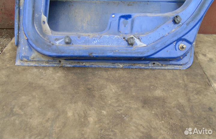 Дверь задняя правая Skoda Octavia Typ хэтчбек