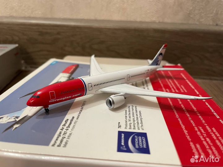 Модельки самолетов 1/500