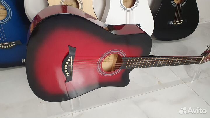 Гитара акустическая