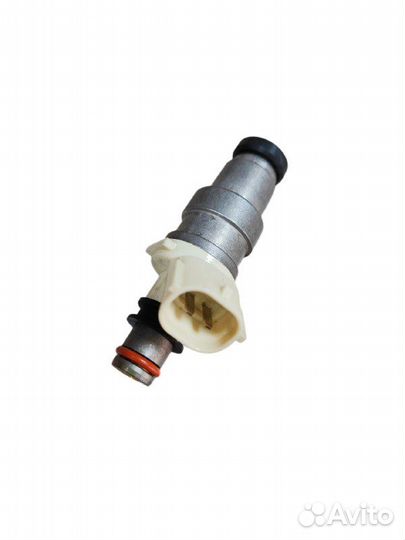 Форсунка топливная 1G-FE 23209-70110