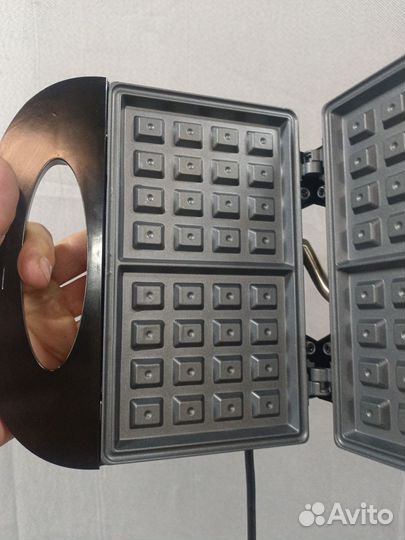 Вафельница электрическая для венских вафель