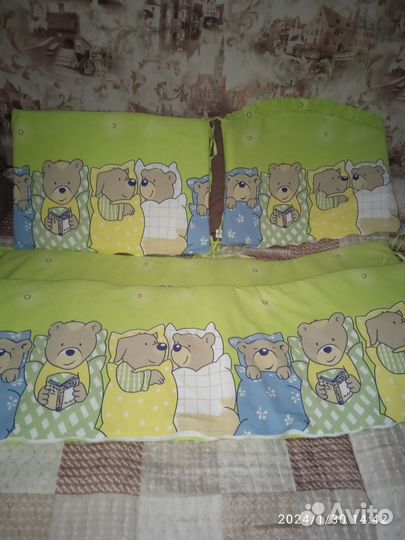 Бортики в детскую кроватку