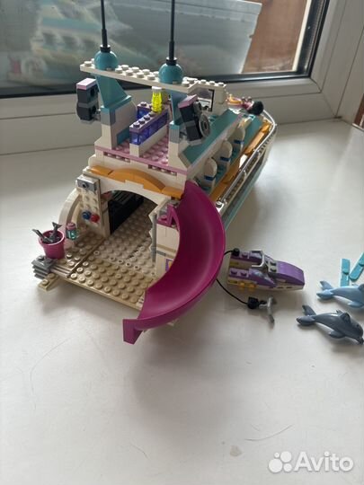 Lego friends яхта