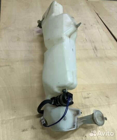 Бачок омывателя стёкол в сборе Pajero 4 Mitsubishi