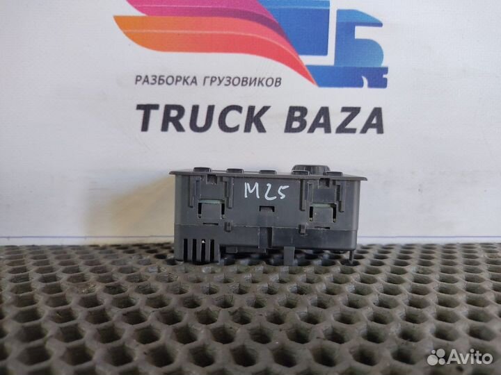 81619900092 Блок управления отопителем