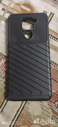 Продам чехлы на телефон Redmi Note 9