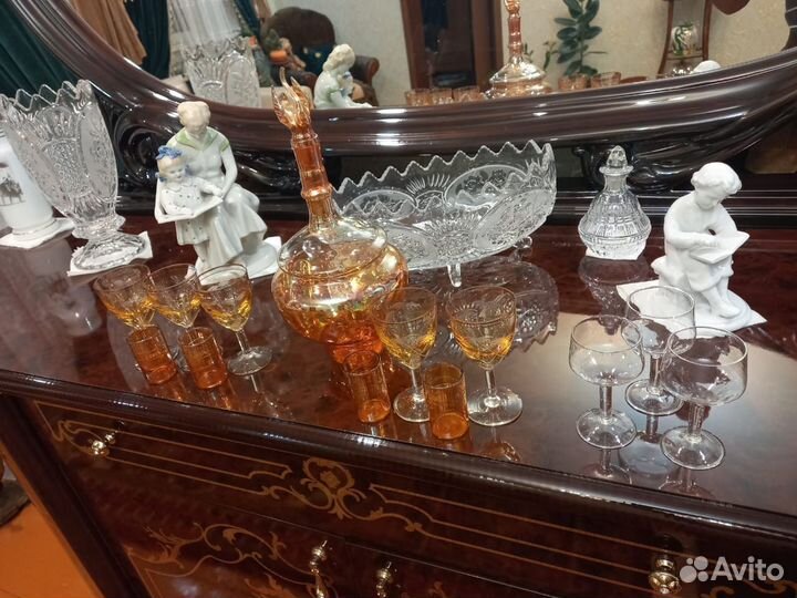 Графин с рюмками, дутое стекло
