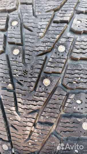 Nokian Tyres Hakkapeliitta 7 235/60 R18