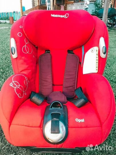 Детское кресло с усиленной системой боковой защиты