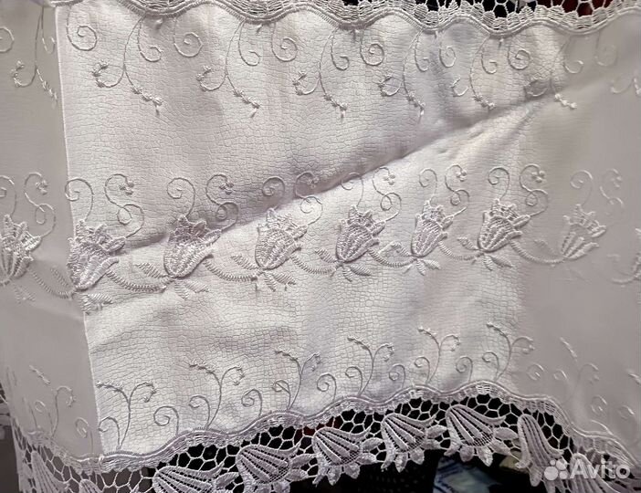 Шторы бархатные и декоративный тюль