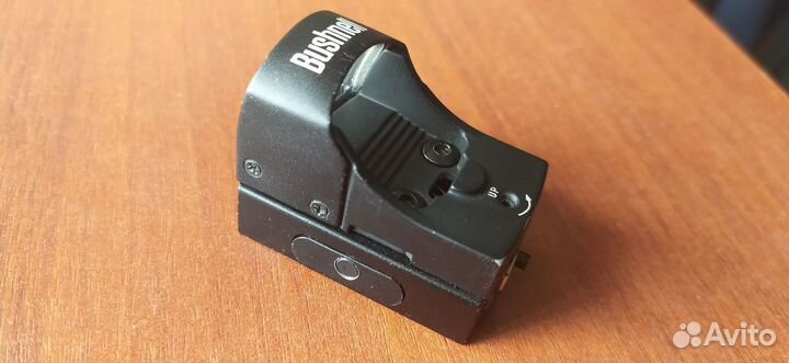 Коллиматорный прицел Bushnell