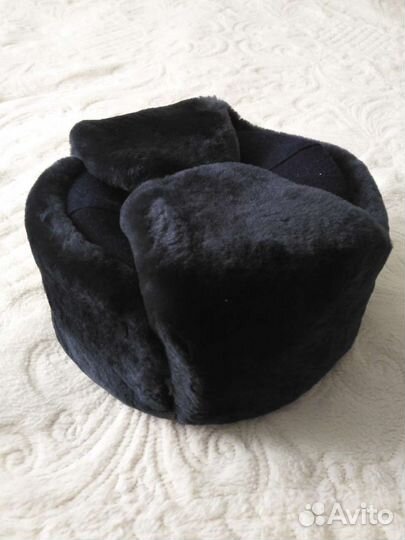 Новая меховая шапка - ушанка, для военнослужащих