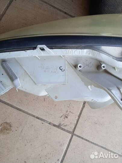 Фары на toyota camry 30 2шт. Цена за 2