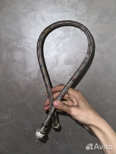 Подводка водопровода 77 см папа мама