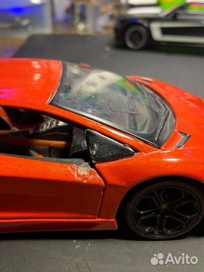 Lamborghini aventador 1:24