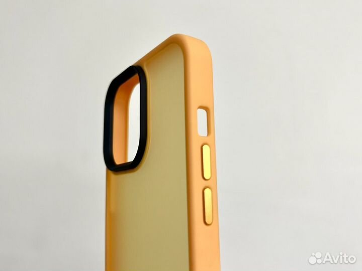 Чехол на iPhone 13 Pro Матовый