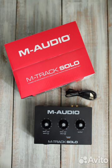 Внешняя аудиокарта M-audio M-track solo