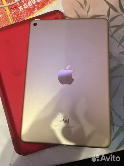 iPad mini 4