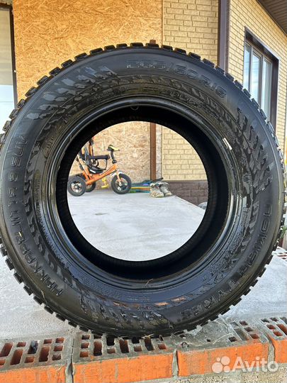 Nokian Tyres Hakkapeliitta 9 SUV 265/60 R18