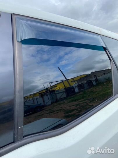 Стекло заднее левое Opel Meriva B A14XER 2012