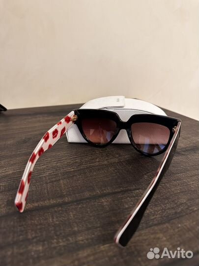 Очки prada женские