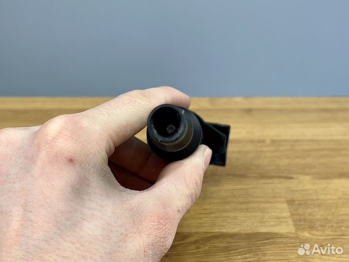 Катушка зажигания Bosch 0221504470