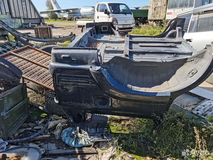 Задняя часть кузова land cruiser 80