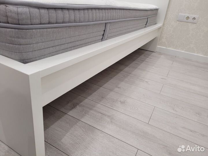 Кровать двухспальная 160 200 IKEA malm / мальм