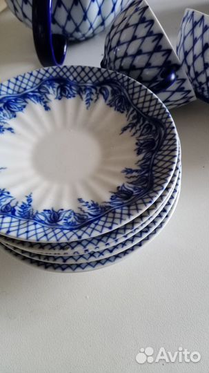 Большой заварочный чайник и сахарница.ифз