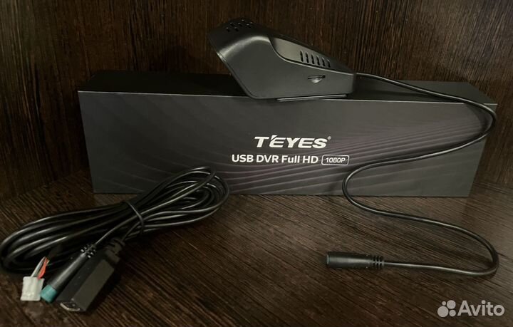 Видеорегистратор Teyes X5