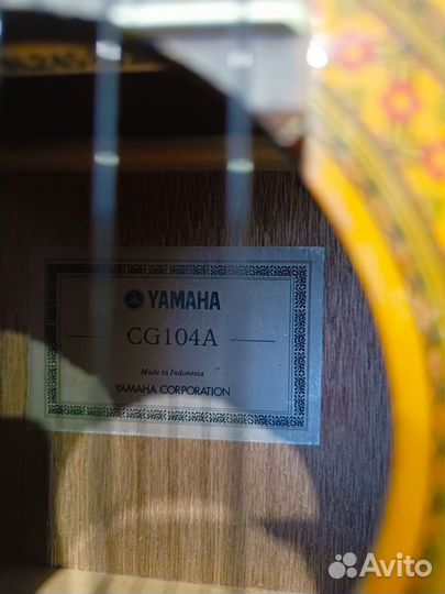 Гитара Yamaha CGS104A + подставка + тюнер + чехол