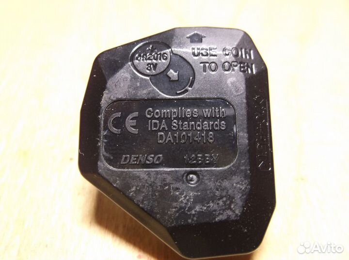 Toyota remote key 2 buttons DA101418 denso 12BBY